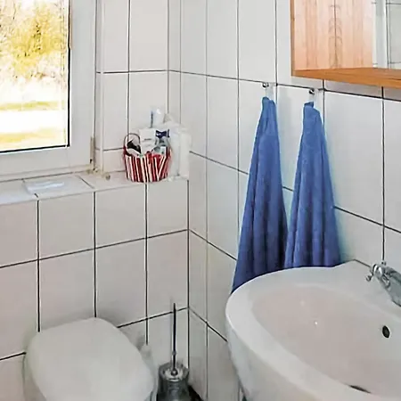 Holiday home 4 Bedroom Awesome In Asko Blans (Lolland)